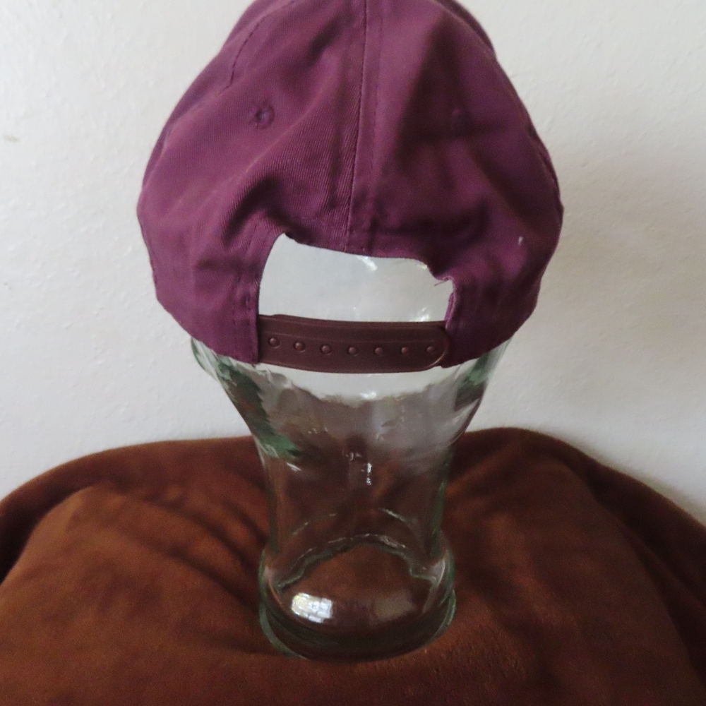 Changes Streetfighter Capcom Hat Snapback Maroon … - image 4